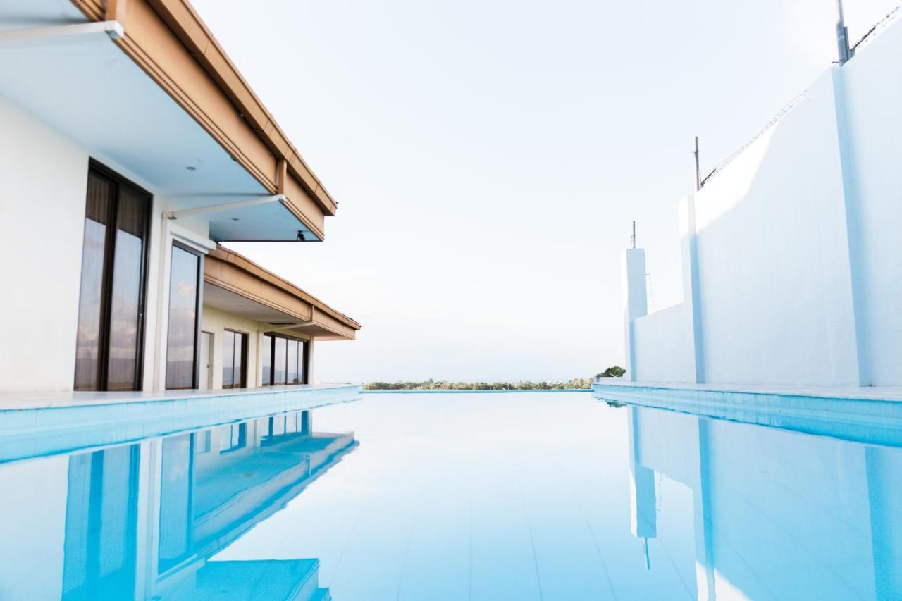 Seaview Hills Luxury Apartments & Rooms Dauis Exteriér fotografie