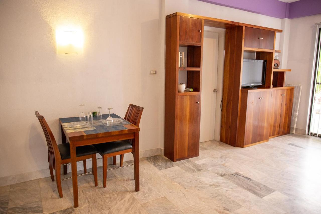 Seaview Hills Luxury Apartments & Rooms Dauis Exteriér fotografie